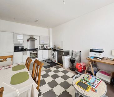 Knoll Road, Camberley, Surrey, GU15 - Photo 6