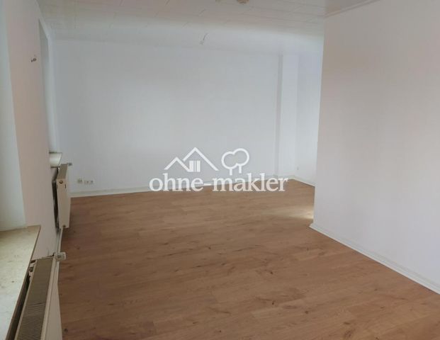 Helle und renovierte 2 Zimmer Wohnung - Foto 1