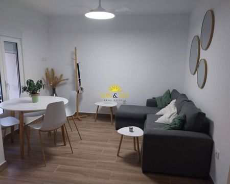 GROUND FLOOR APARTMENT WITH TWO BEDROOMS – GUARDAMAR DEL SEGURA - Photo 4