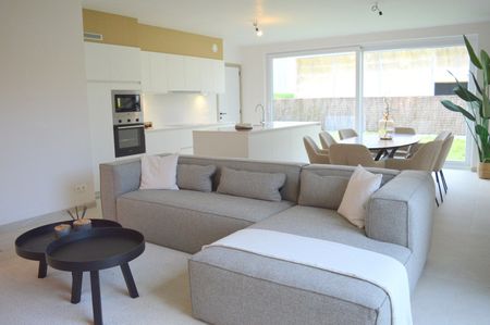 Ruime halfopen nieuwbouw woning met tuin en 3 slaapkamers in Waregem - Photo 4