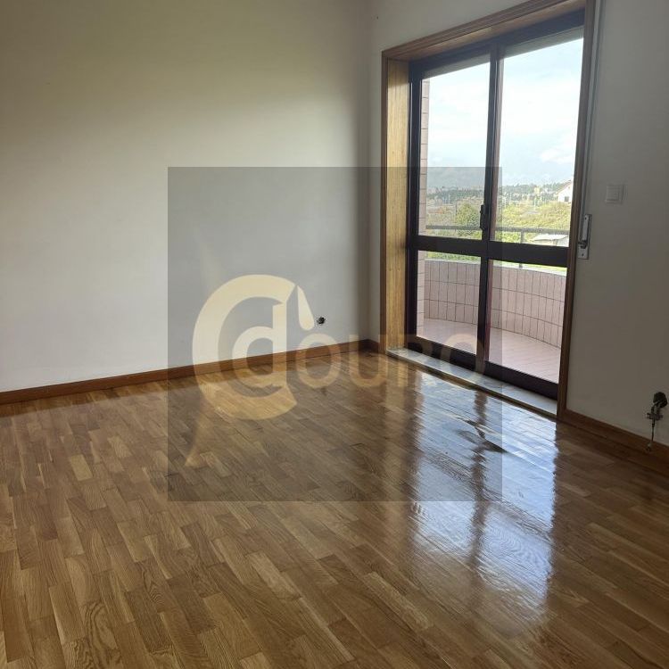 Apartamento T3 em Porto - Photo 1
