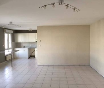 Location appartement 3 pièces 88.36 m² à Oyonnax (01100) CENTRE - Photo 3