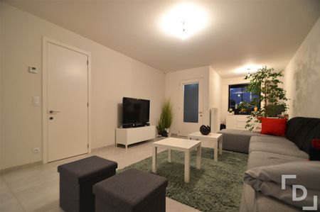 Centrum Poperinge, gezinswoning met tuin te huur. - Photo 2