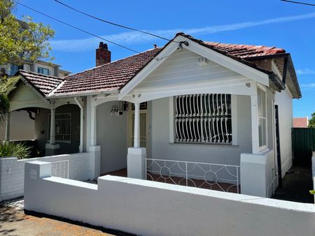 332 Victoria Road, Marrickville NSW 2204 - House For Rent | Domain - Photo 4