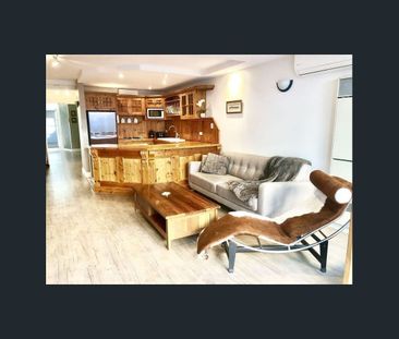 Fully Furnished & Fully Equipped Townhouse - Photo 1