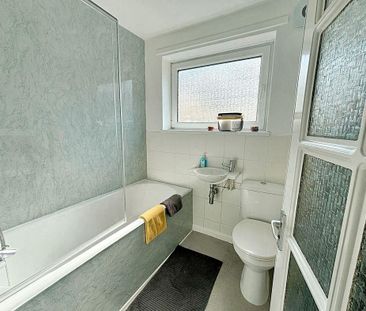 2 bed lower flat to rent in NE16 - Photo 6