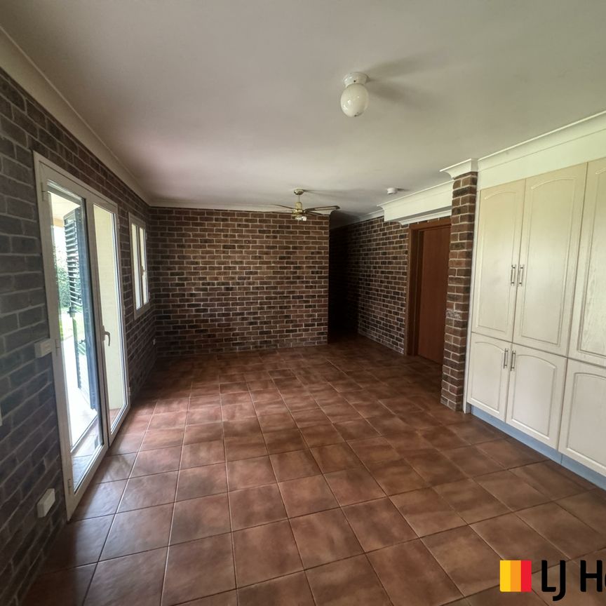 27 Tallwood Crescent, Rosedale NSW - Photo 1