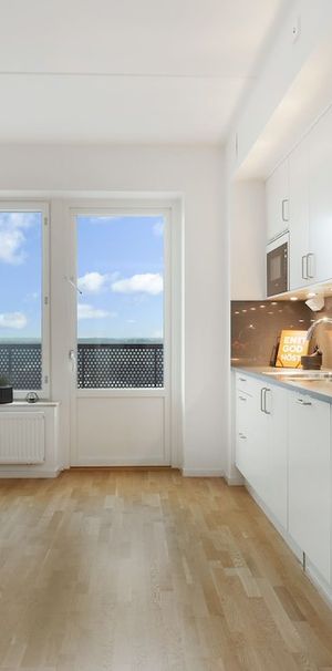 Tingstorget 13, Alby - Photo 1