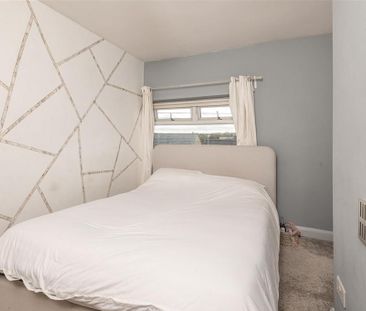 4 bedroom property to rent - Photo 3