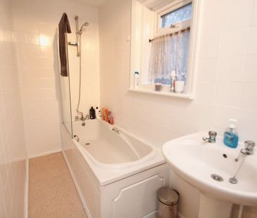 Winton, Bournemouth - Photo 6