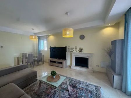 Alquiler de piso en Urbanizacion Nueva Andalucia k - Photo 4