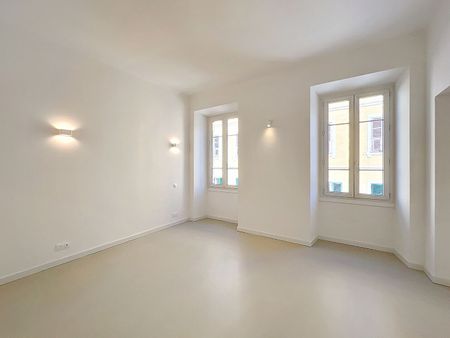 Appartement de standing 3/4 pièces Montée du tribunal Ajaccio, - Photo 2