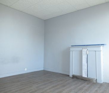 Location Appartement 2 pièces 65m² LA FERTE MACE 61600 - Photo 1