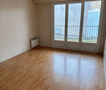 A LOUER STUDIO 20M² AVEC TERRASSE - LILLE CENTRE - Photo 2