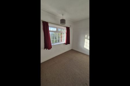 3 Bed Semi-Detached House, Windmill Lane, S5 - Photo 3