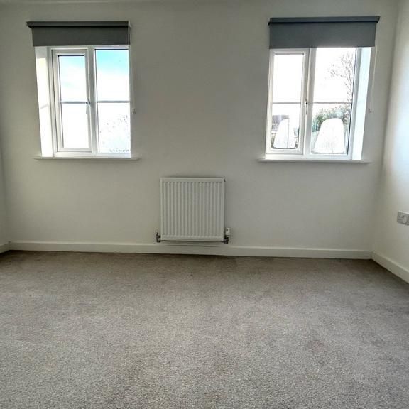 3 bedroom townhouse to rent - Photo 1