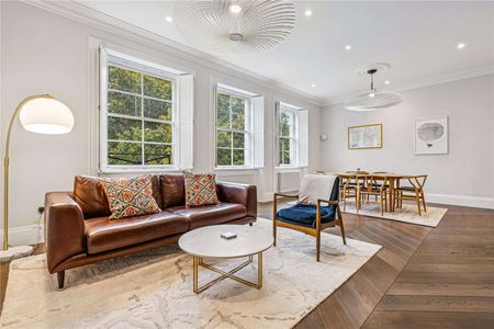 A beautiful two-bedroom apartment on Westbourne Terrace - Photo 3