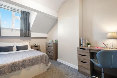 4 bedroom house to rent - Photo 3