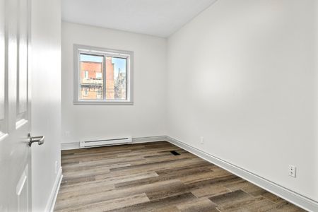 1 - 455 Somerset Street W - Photo 4