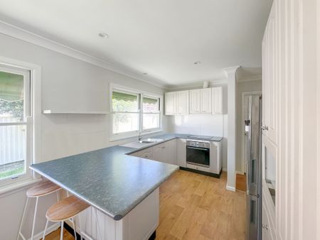 Quiet, Neat & Tidy Home - Photo 2