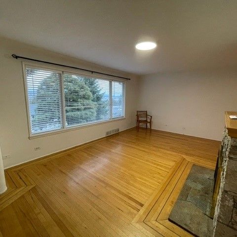 Charming Upper Two Bedroom in a Character Home Located in Sought After Massey Heights New West - Photo 1