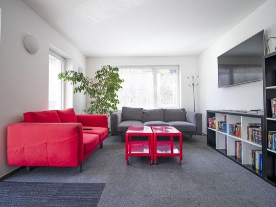 Pronájem bytu 2+kk 38 m2 - Fotografie 1