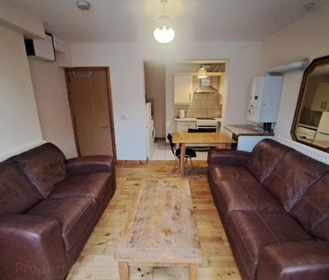 Unit A, 1 Stranmillis Gardens, BT95AS, Belfast - Photo 4