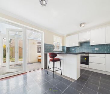 3 bedroom end of terrace house to rent - Photo 6