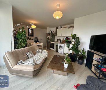 Location Appartement 4 pièces 76m² LA RICHE 37520 - Photo 2