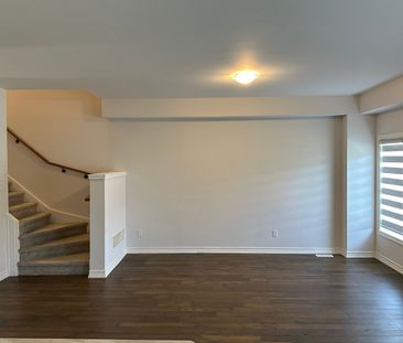 For Lease - 163 Rosie Street, Blue Mountains, Ontario - Photo 2