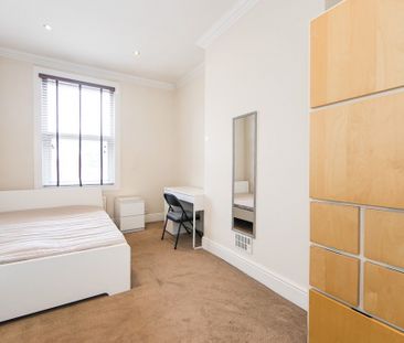 Station Parade, Headingley, Leeds - Photo 6