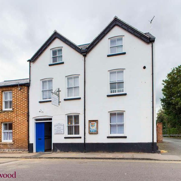 Cowl Street, Evesham, WR11 - Photo 1