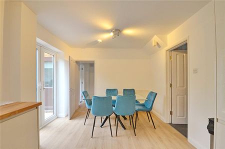 6 bedroom semi-detached house to rent - Photo 3