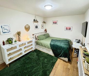 4 bedroom detached house to rent - Photo 4