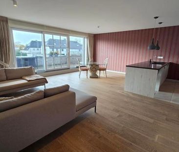 Appartement te huur - Foto 2