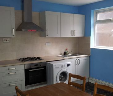 Room in a Shared House, Alfreton Road, NG7 - Photo 4