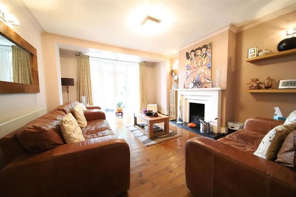 5 bedroom semi-detached house to rent - Photo 1