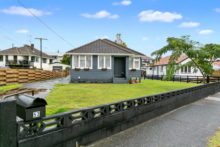 53 Armstrong Avenue, Te Awamutu — - Photo 5