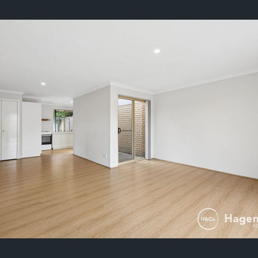 Comfortable, Convenient Living in Tuart Hill! - Photo 1
