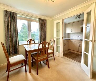 2 bedroom retirement property to rent - Photo 5