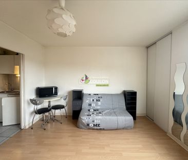 Location Appartement 1 pièce 26m² - Photo 2