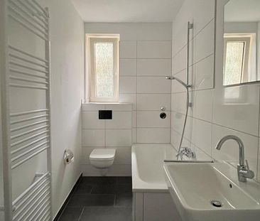 Modernisierte 3-Zi.-Wohnung in Düsseldorf-Pempelfort - Wentzel Dr. - Foto 1