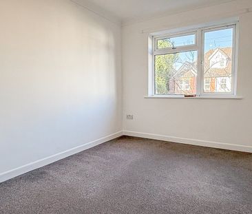 Belle Vue Road, Ashley Cross, Poole - Photo 2