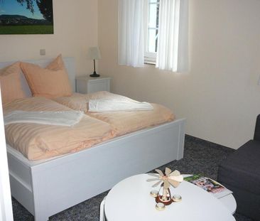 möblierte Singlewohnung in guter Lage ab 01.10.2025 - Photo 3