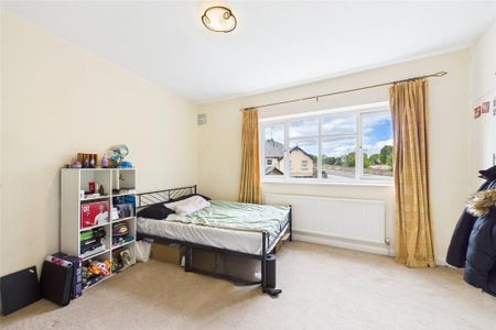 3 bedroom apartment to rent - Photo 4