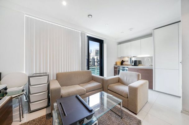 4 Oakland Quay, Crossharbour, E14 9EA - Photo 1