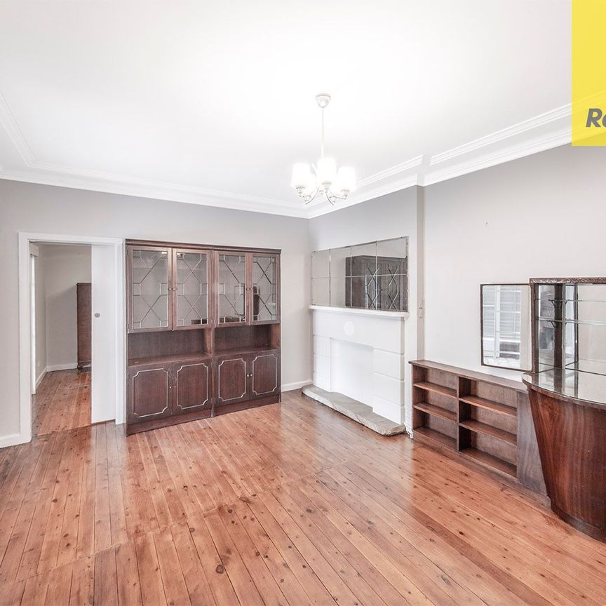 Located in one of the best streets in North Parramatta - Photo 1