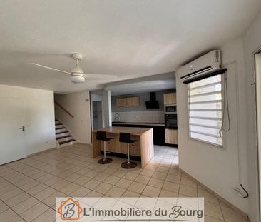 Location Maison 4 pièces 83m² STE ROSE 97115 - Photo 1