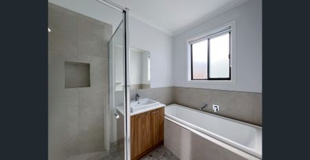 Brand New Home! - Photo 5