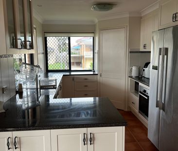 Bracken Ridge - Photo 2